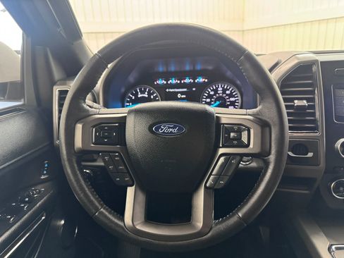 Used 2018 Ford Expedition XLT w/ Cargo Package image 20