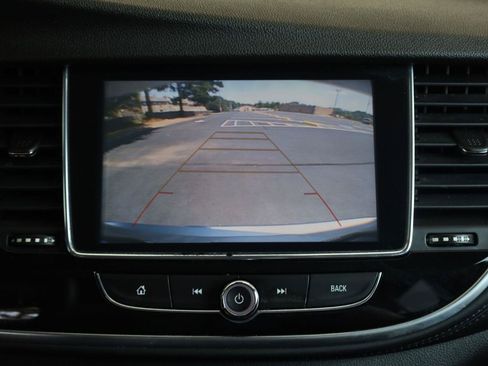 Used 2021 Buick Encore Preferred FWD image 36