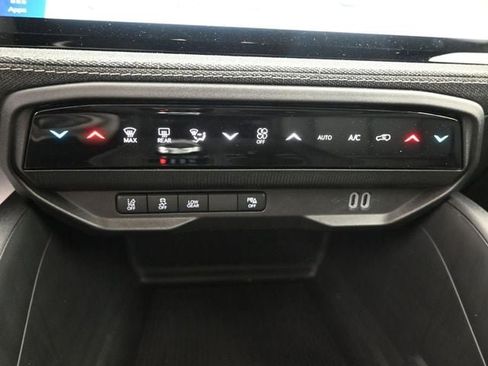 New 2026 Jeep Cherokee Laredo AWD/4WD image 34