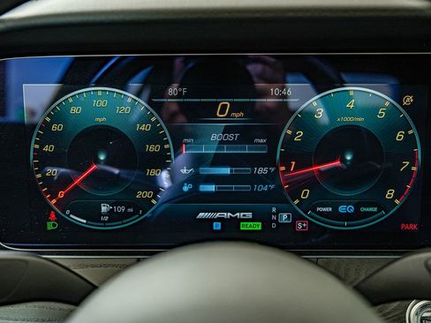 Used 2022 Mercedes-Benz E 53 AMG 4MATIC Sedan image 25