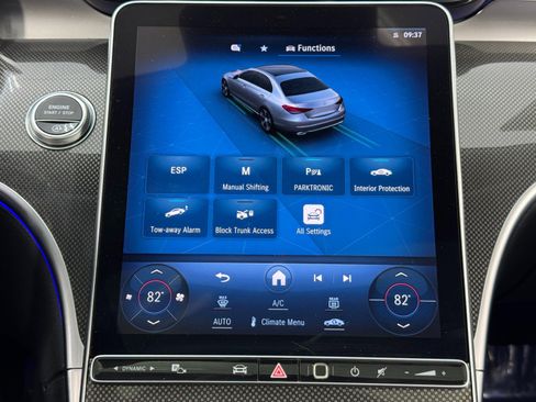 Used 2022 Mercedes-Benz C 300 Sedan w/ Exclusive Trim Package image 31