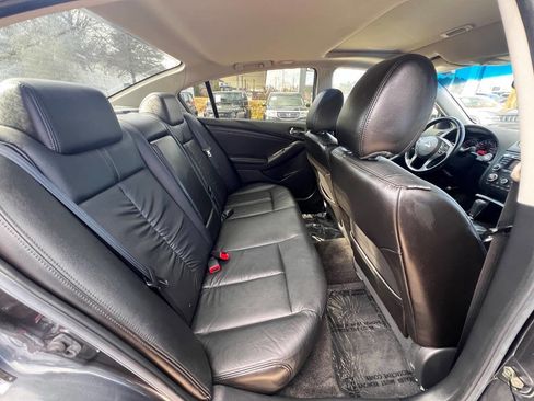 Used 2010 Nissan Altima 2.5 SL w/ SL Pkg image 11