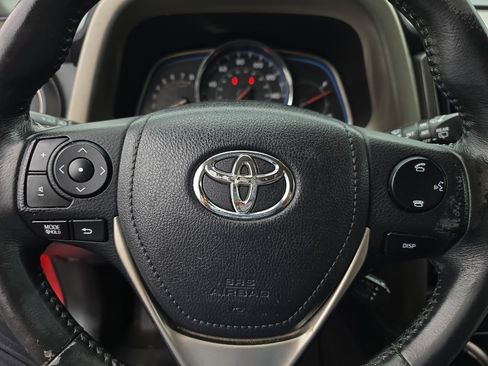 Used 2014 Toyota RAV4 Limited w/ Technology Package FWD image 26