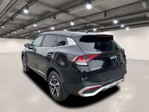 Certified 2023 Kia Sportage EX image 6