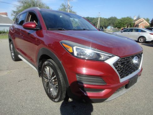 Used 2019 Hyundai Tucson SEL w/ Cargo Package AWD/4WD image 3