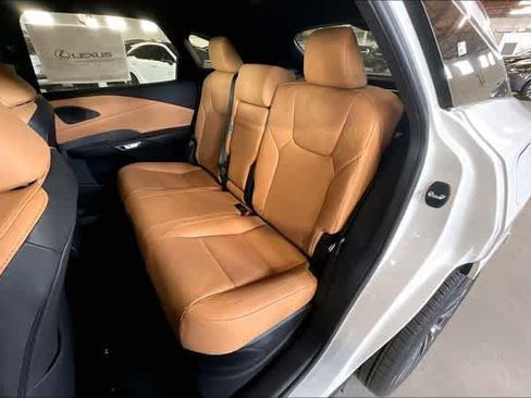 New 2026 Lexus RX 350 w/ Convenience Package AWD/4WD image 10