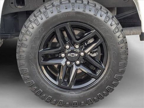 Used 2023 Chevrolet Silverado 1500 LT Trail Boss image 22