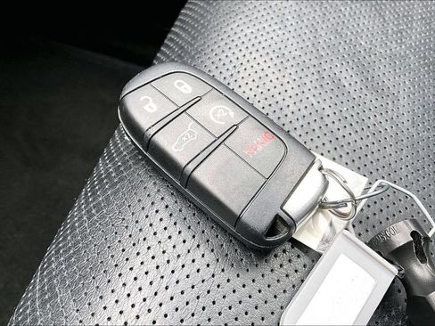 Used 2022 Dodge Durango R/T w/ Trailer Tow Group IV AWD/4WD image 11