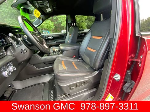 Certified 2023 GMC Sierra 1500 AT4 w/ Technology Package AWD/4WD image 18