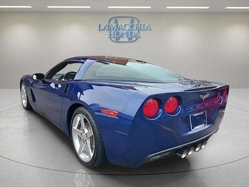Used 2005 Chevrolet Corvette Base w/ Preferred Equipment Group image 3