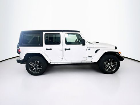 Used 2024 Jeep Wrangler Sport S w/ Convenience Group image 10