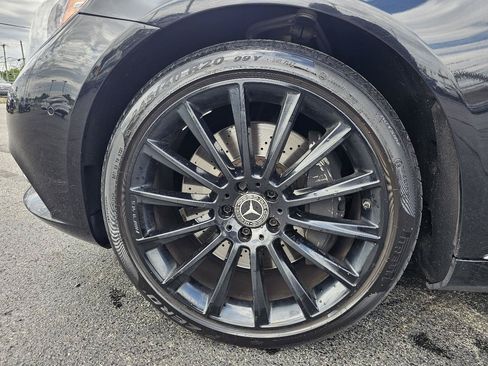 Used 2015 Mercedes-Benz S 550 4MATIC Sedan image 9