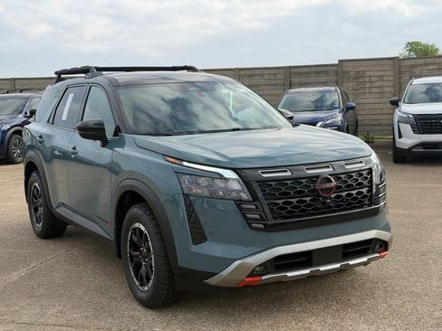 New 2026 Nissan Pathfinder Rock Creek AWD/4WD image 4