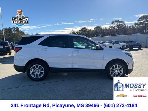 Used 2024 Chevrolet Equinox LS w/ LS Convenience Package image 7