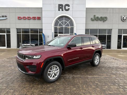 New 2026 Jeep Grand Cherokee Laredo X image 4