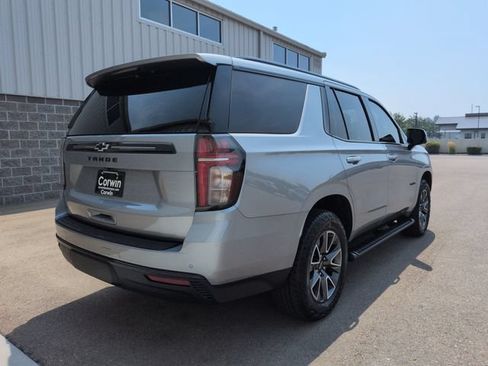 Used 2024 Chevrolet Tahoe Z71 w/ Luxury Package AWD/4WD image 3