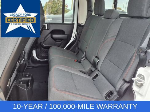 Used 2026 Jeep Gladiator Rubicon AWD/4WD image 27