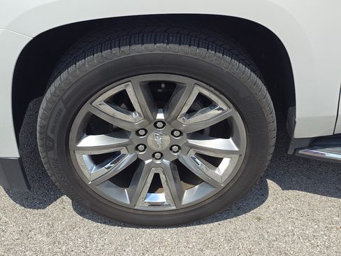 Used 2017 Chevrolet Tahoe Premier RWD image 11