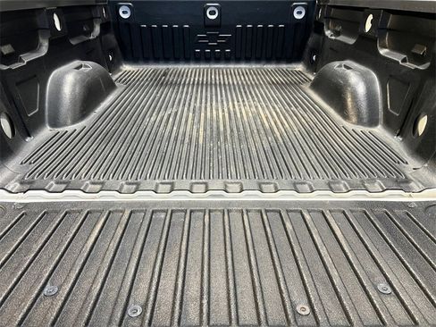 Used 2017 Chevrolet Silverado 1500 W/T image 5