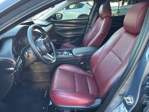 Used 2025 MAZDA MAZDA3 s image 13