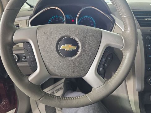 Used 2009 Chevrolet Traverse LT FWD image 22