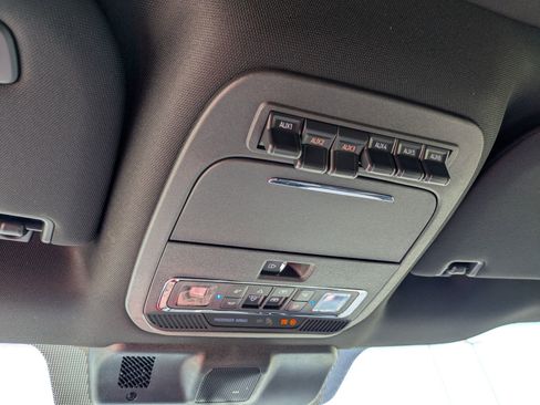 New 2026 Ford F250 Platinum w/ Tremor Off-Road Package image 27