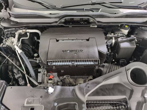 Certified 2024 Honda Pilot Elite image 25