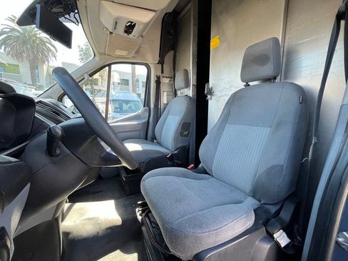 Used 2019 Ford Transit 250 148 High Roof Extended RWD image 9