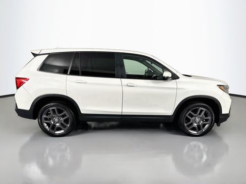 Certified 2023 Honda Passport EX-L image 4
