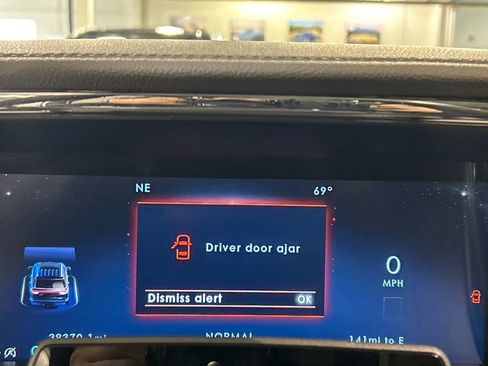 Certified 2022 Lincoln Navigator L Reserve AWD/4WD image 14