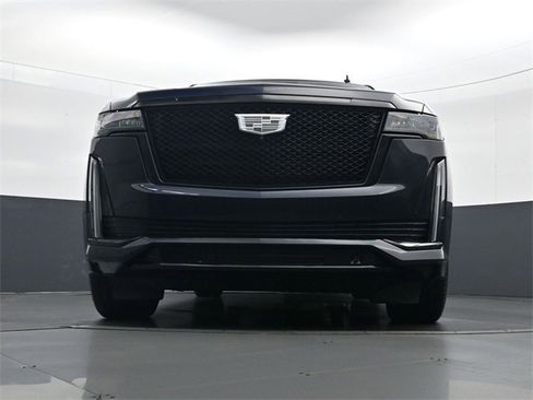 Used 2021 Cadillac Escalade ESV Sport Platinum image 23