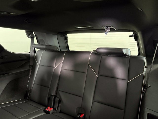 Certified 2024 Cadillac Escalade Premium Luxury AWD/4WD image 28