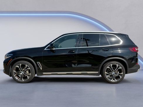 Used 2022 BMW X5 sDrive40i w/ Premium Package RWD image 2