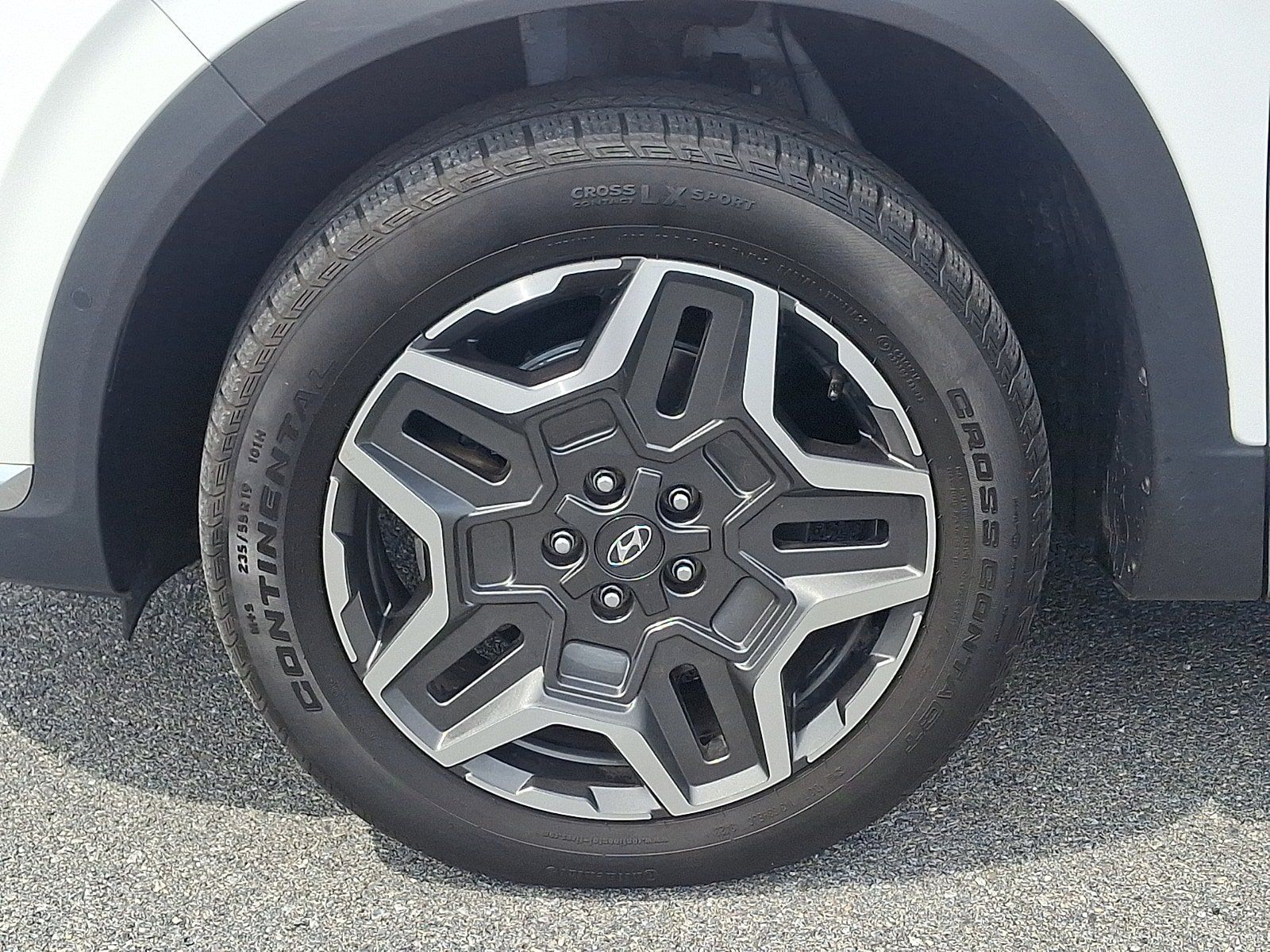 Certified 2023 Hyundai Santa Fe Limited AWD/4WD image 9