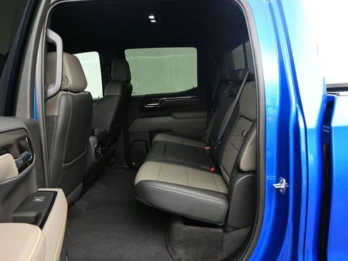 Used 2022 Chevrolet Silverado 1500 ZR2 image 13