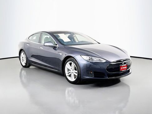 Used 2015 Tesla Model S 70D AWD/4WD image 7