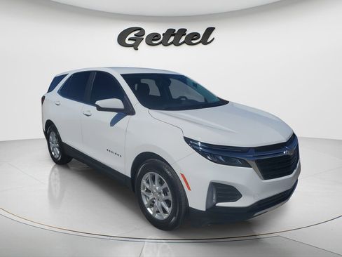 Used 2022 Chevrolet Equinox LT image 2