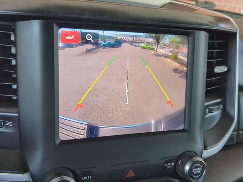 Used 2024 RAM 2500 Big Horn AWD/4WD image 19
