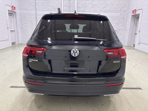 Used 2019 Volkswagen Tiguan SE image 4