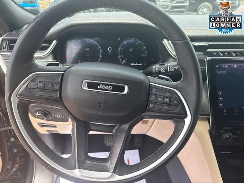 Used 2023 Jeep Grand Cherokee L Limited AWD/4WD image 20