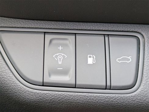 New 2026 Genesis G70 2.5T Prestige image 21