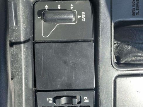 Used 1995 Chevrolet Corvette Coupe RWD image 22