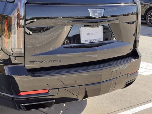 Certified 2026 Cadillac Escalade ESV Sport w/ LPO, ONYX Package image 7