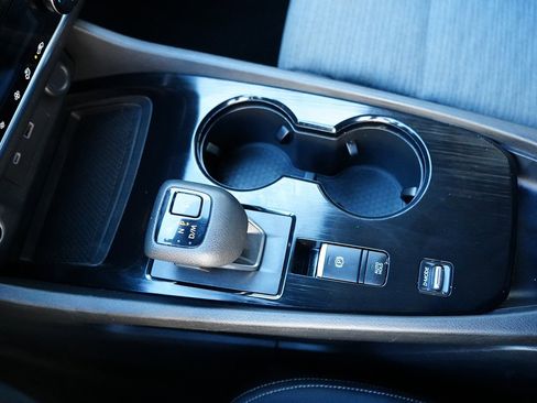 Used 2021 Nissan Rogue SV image 12