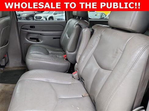 Used 2004 Chevrolet Suburban LT w/ Preferred Equipment Group image 13
