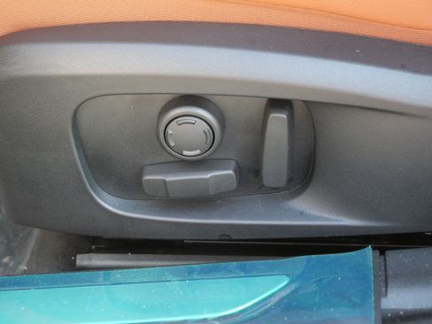 New 2024 Jaguar XF R-Dynamic SE image 4