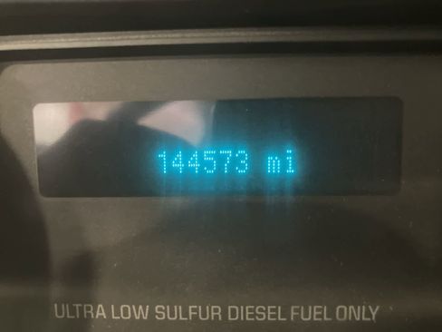 Used 2011 Ford F250 XL w/ FX4 Off Road Pkg AWD/4WD image 26
