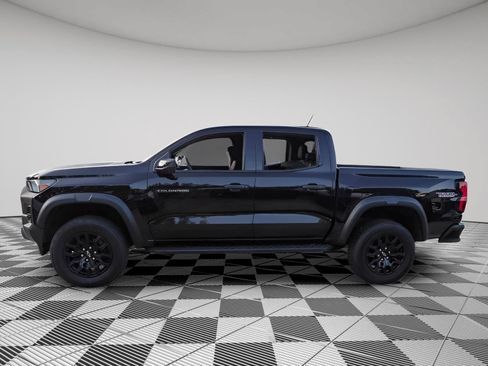 Certified 2023 Chevrolet Colorado Trail Boss w/ Technology Package AWD/4WD image 4