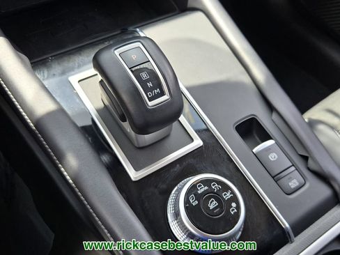 Used 2023 Mitsubishi Outlander SE FWD image 27