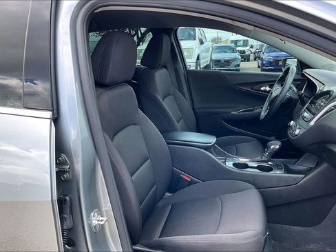 Used 2024 Chevrolet Malibu RS image 30
